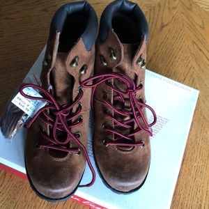 Payless - American Eagle
